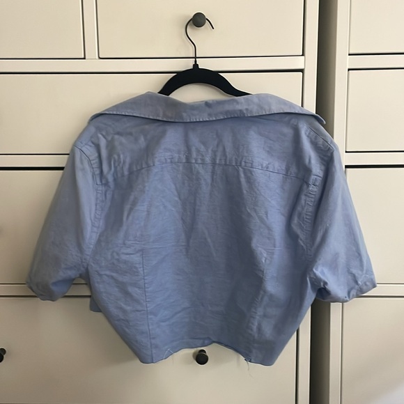 H&M Cropped Button Down - Picture 2 of 2